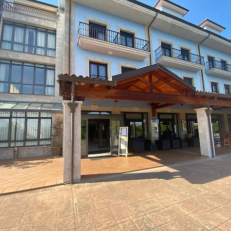 Hotel Cristina Noreña Eksteriør bilde