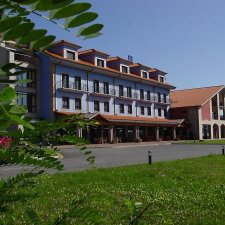 Hotel Cristina Noreña Eksteriør bilde