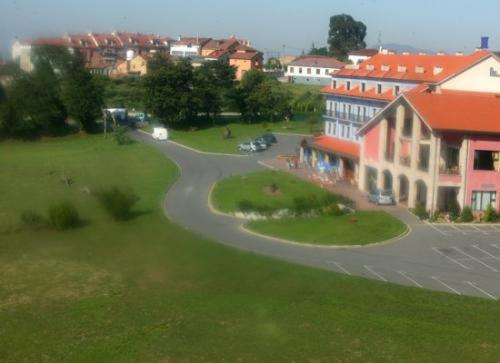Hotel Cristina Noreña Eksteriør bilde