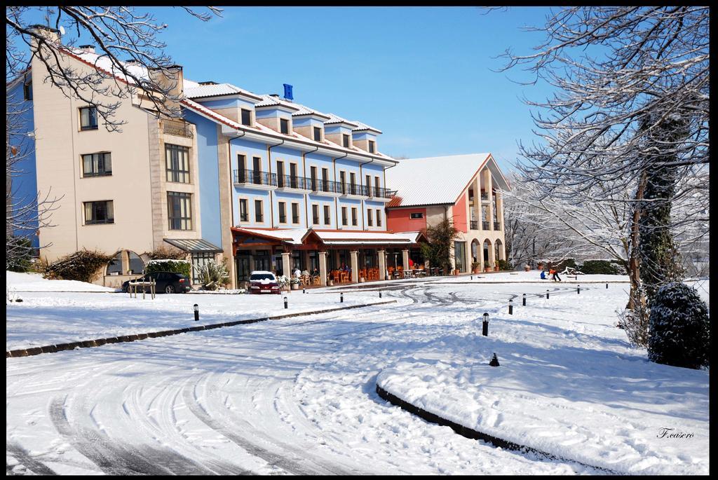 Hotel Cristina Noreña Eksteriør bilde